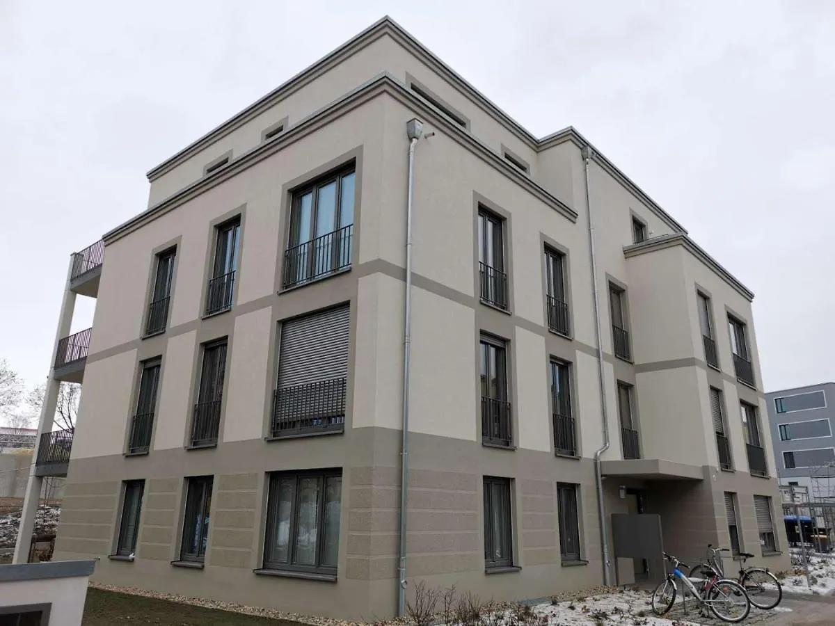 Gemuetliches Privatzimmer In Geraeumiger Gemeinschaftswohnung Dresden Apartment