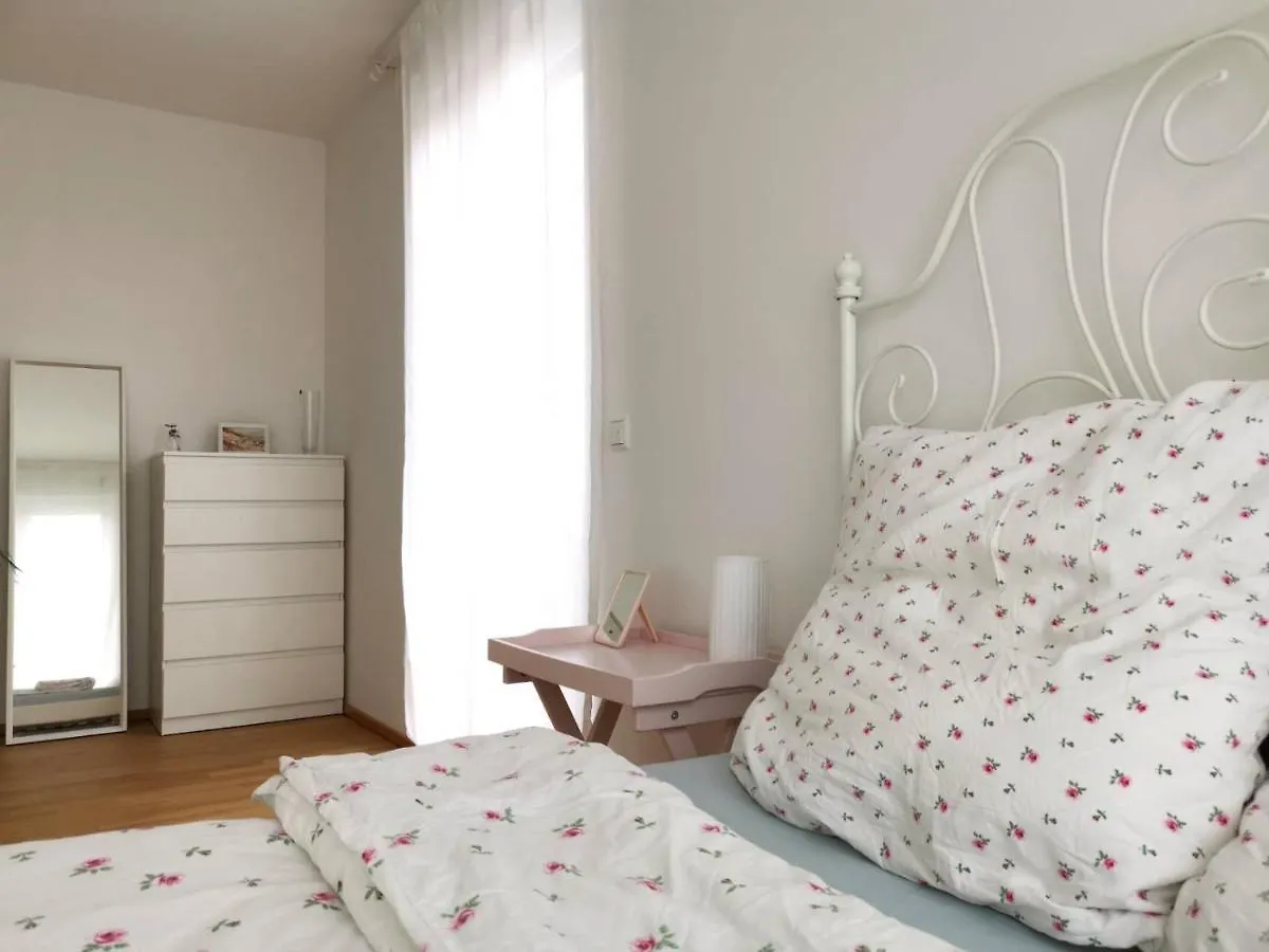 Gemuetliches Privatzimmer In Geraeumiger Gemeinschaftswohnung Дрезден 0*,  Германия